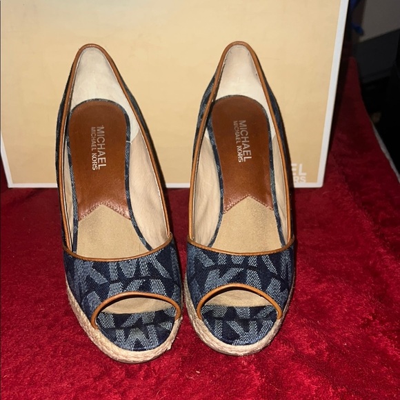 Michael Kors Blue and Cream Wedge Shoes - Picture 1 of 9